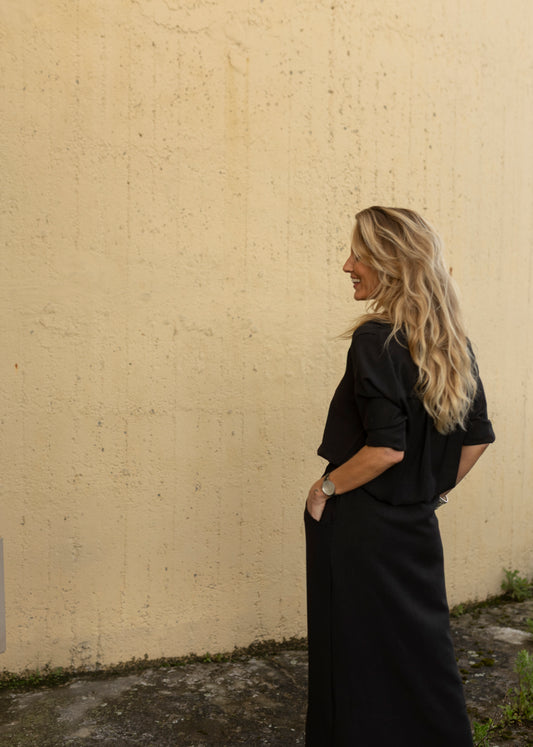 The Malasaña Dress Black