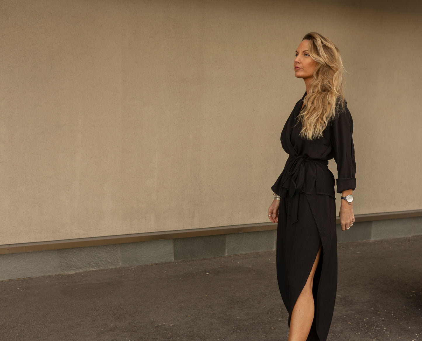 The Madrid Wrap Top Black