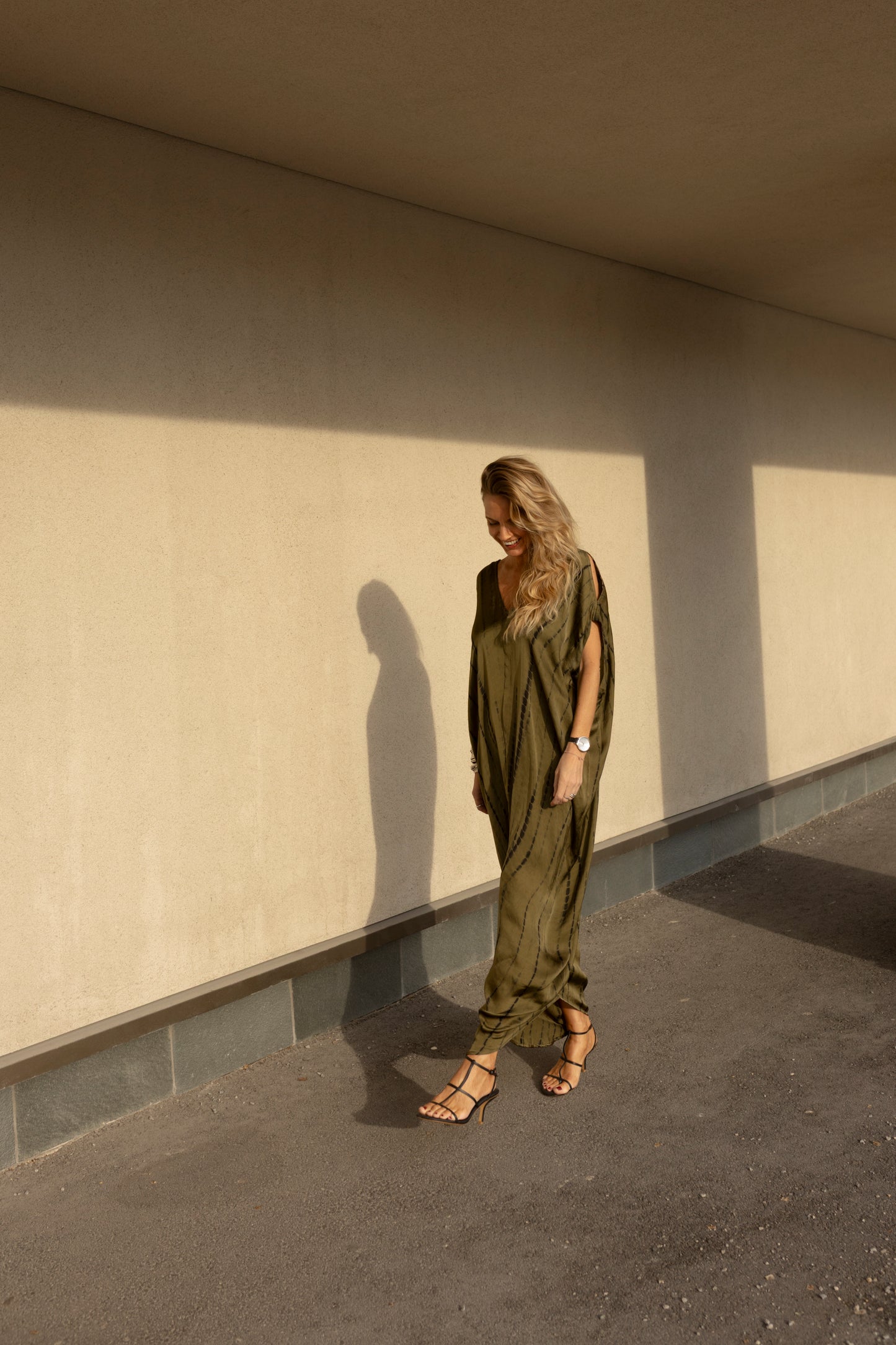 The Assagao Kaftan Olive Satin