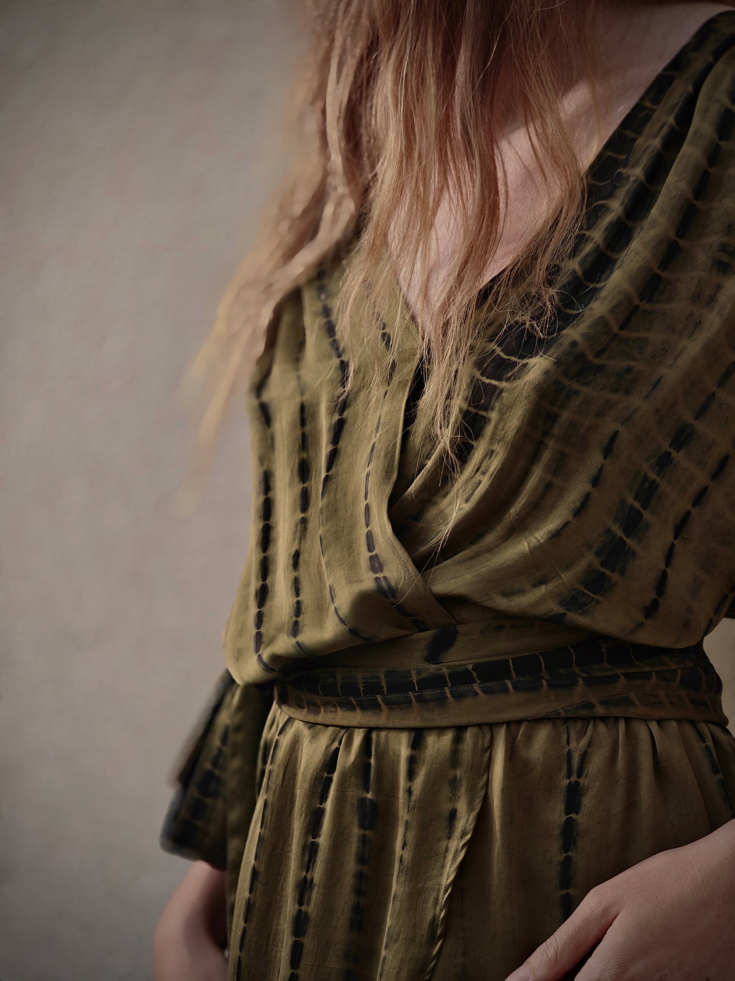 The Maranola Dress Bamberg Satin Olive