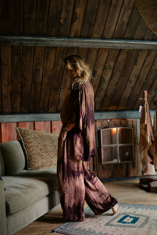 The Pushkar Pants Aubergine